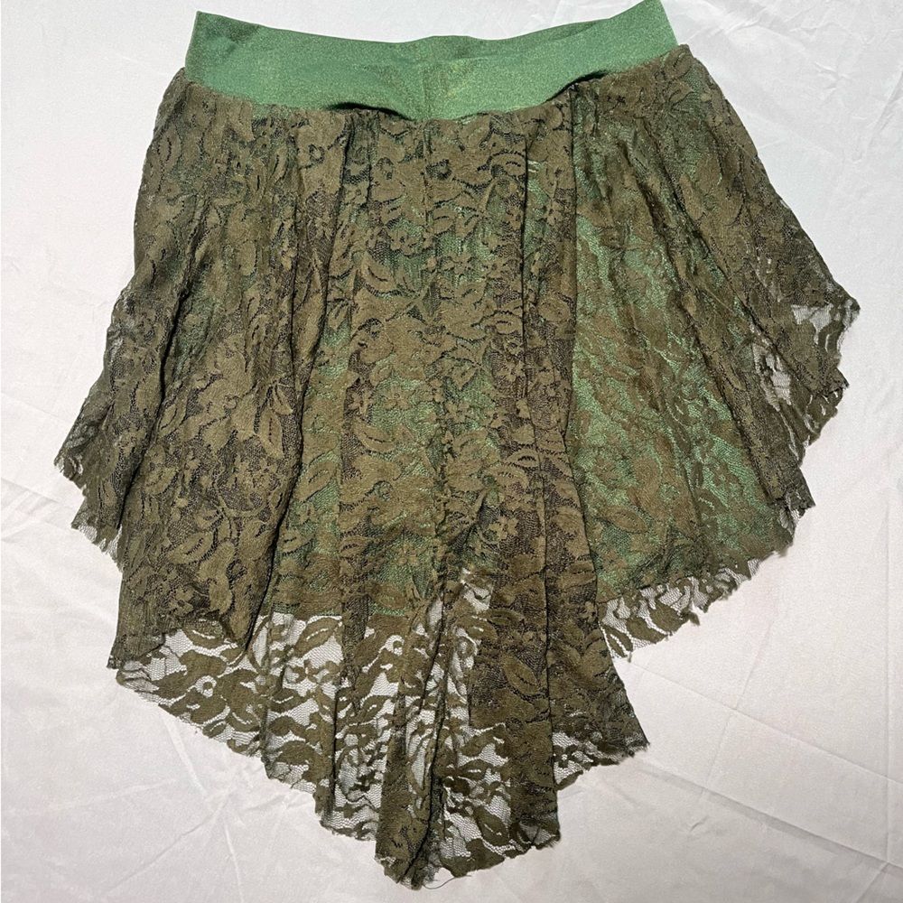 Dance Costume (MA) - Picture 4 of 5